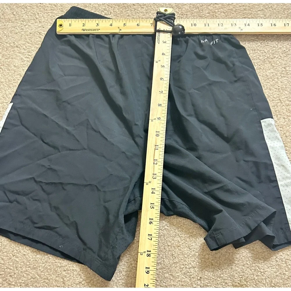 Nike Kids‎ Dri-Fit Black Athletic Shorts Size M